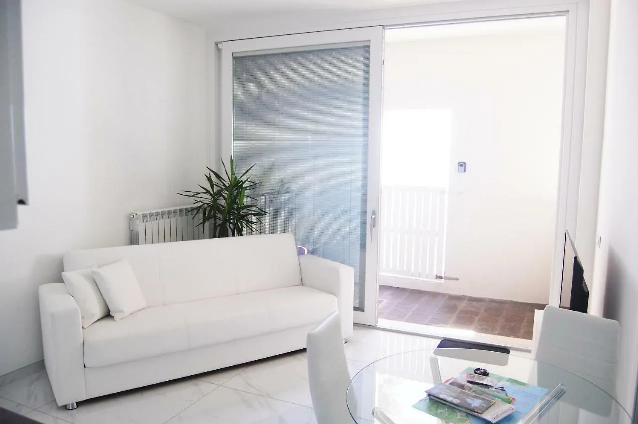 Maison Audrey Desenzano del Garda